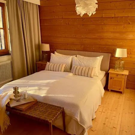 Lukaserhof Apartment
