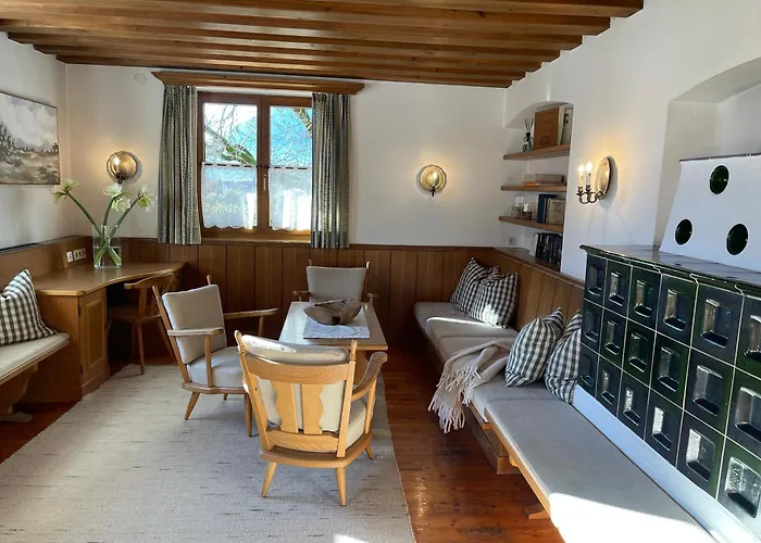 Lukaserhof Apartment