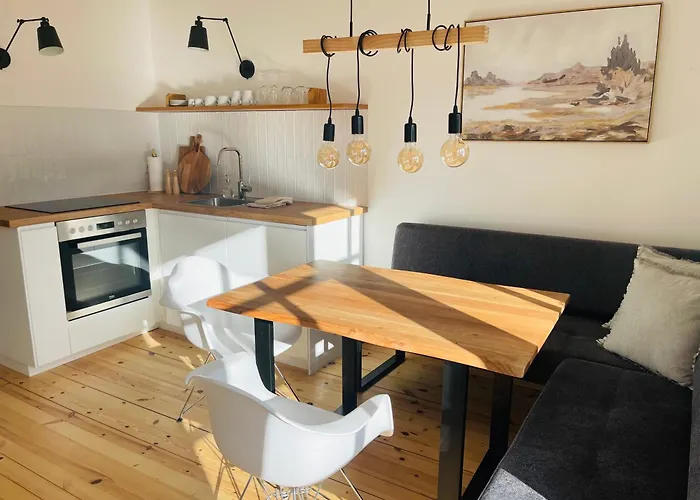 Lukaserhof Apartment