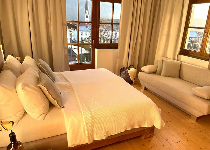 Lukaserhof Apartment *